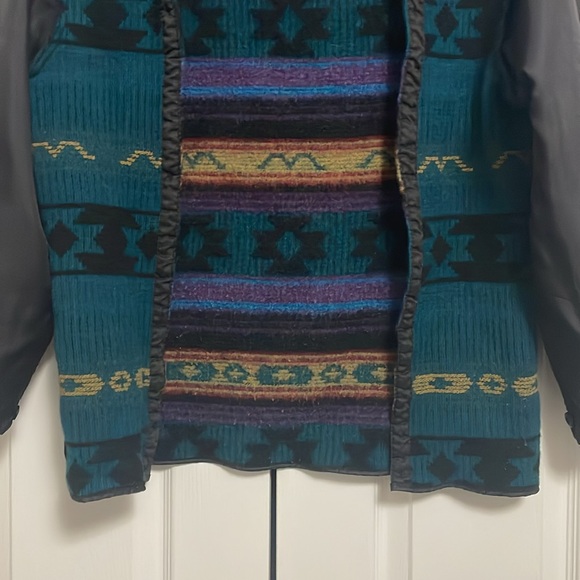 Vintage Woolrich Jacket M Saddle Blanket Interior Liner Aztec Wool 90s USA - Picture 3 of 9